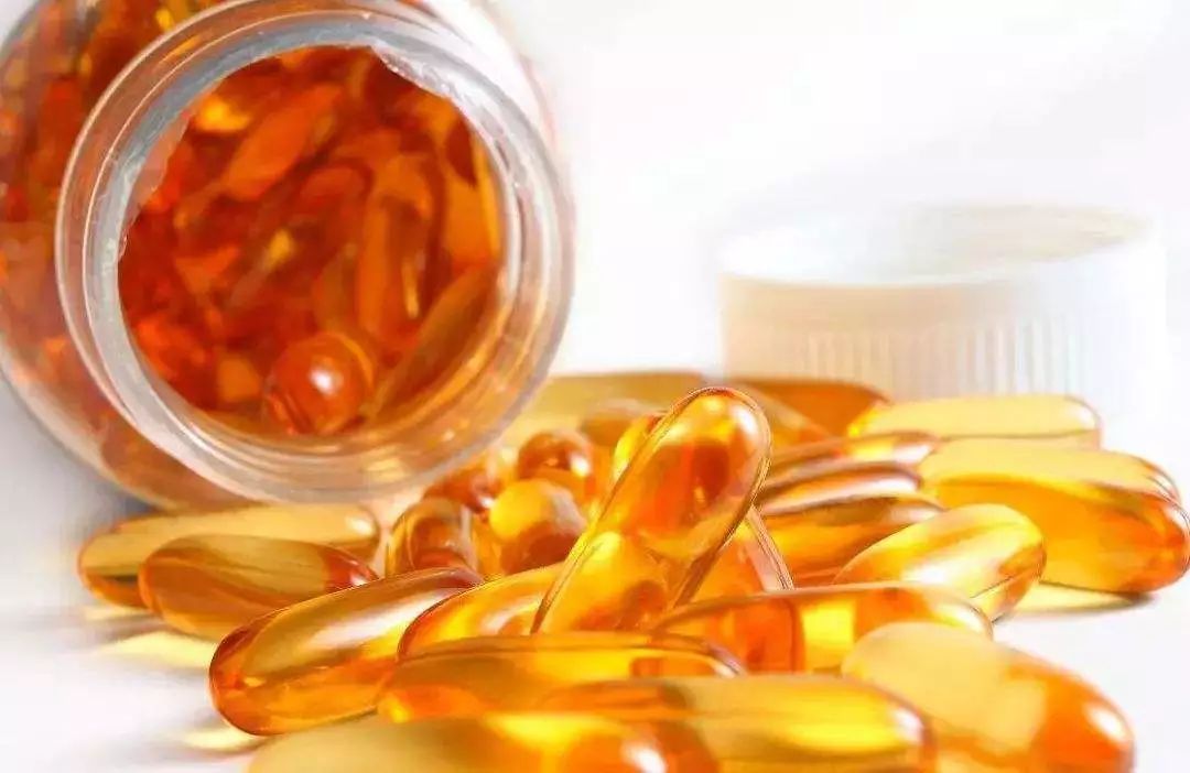 鱼肝油、鱼油、维生素AD、维生素D 为宝宝科学补充，一篇看懂核心区别